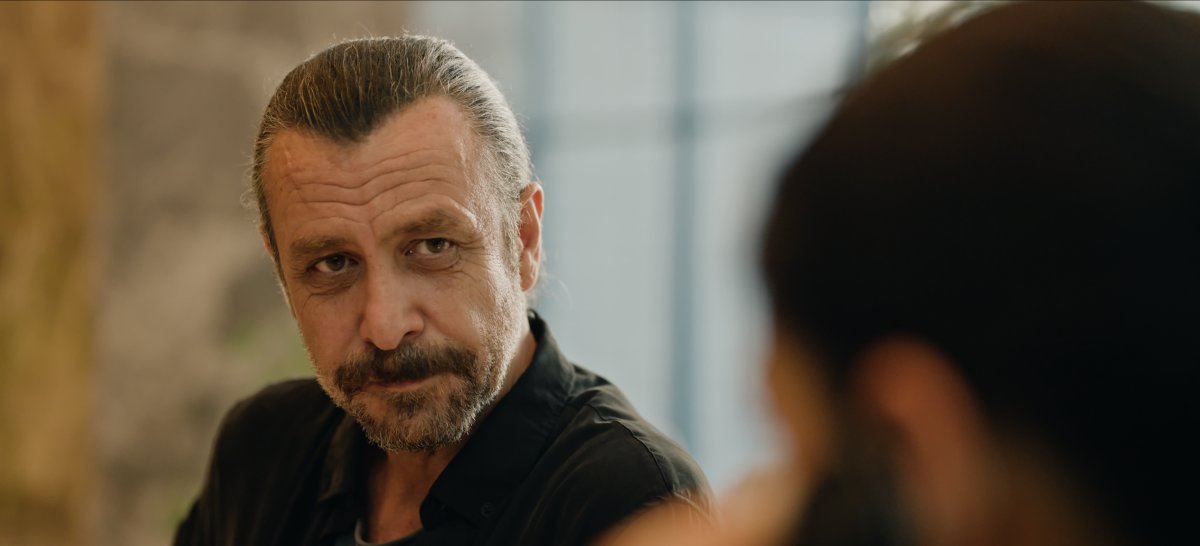 Nejat İşler ile Üçlemenin Son Filmi: Meraklı Adamın 10 Günü, 7 Kasım’da 