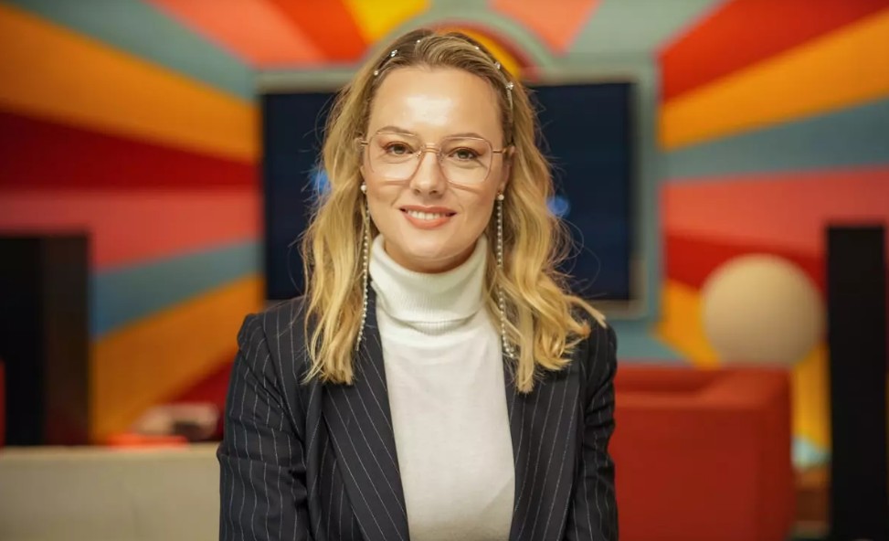 Oyuncu ve model Şebnem Schaefer, Almanya ve Türkiye'de yaşadığı ötekileştirmeyi anlattı: