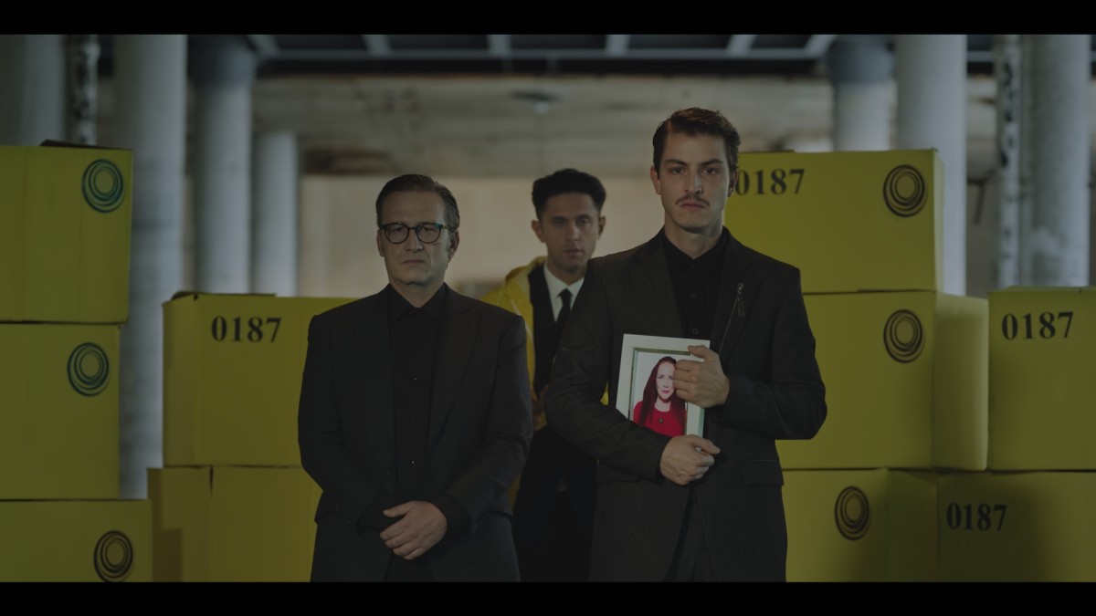 “Adresi Olmayan Ev” filminden iki prömiyer