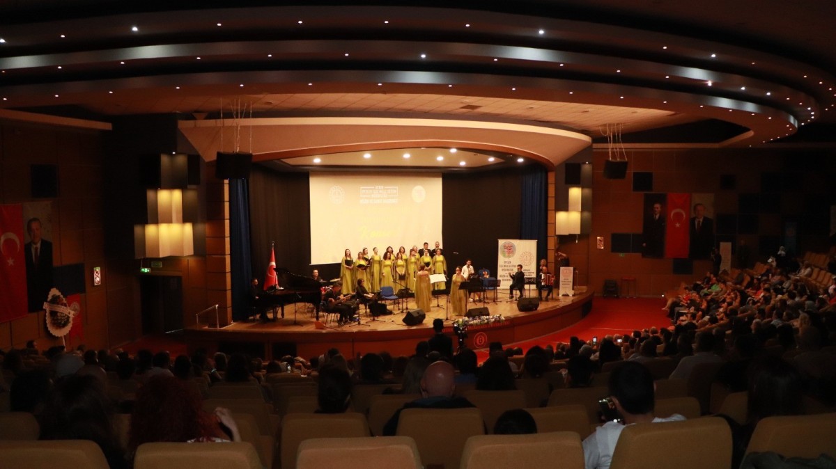 Sanat Festivali’nin ikinci günü coşkulu konserle tamamlandı