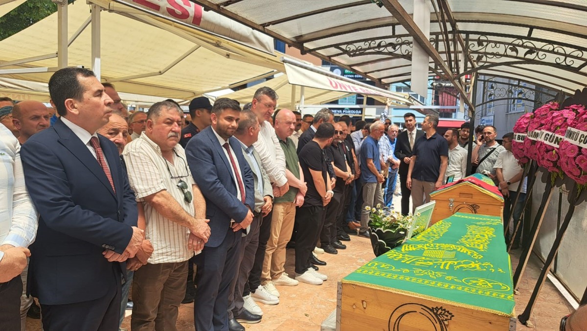 Yapımcı ve yönetmen Ahmet Selim Tuncer, son yolculuğuna uğurlandı