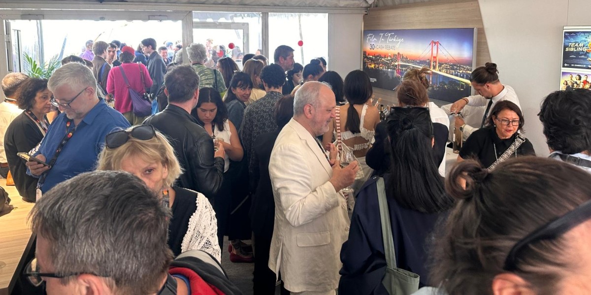Türkiye standı Cannes'da yoğun ilgi gördü
